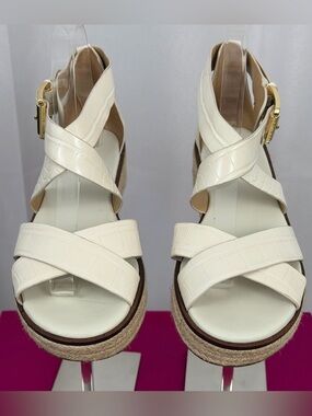 Michael Michael Kors Cream Crocodile Embossed Espadrille Platform Sandals US 8